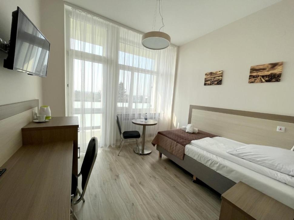 Hotel Dom Zdrojowy Ciechocinek Esterno foto